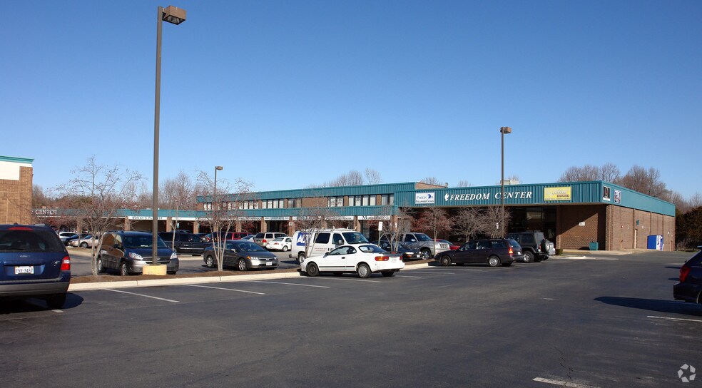 4320-4340 Dale Blvd, Woodbridge, VA for lease - Building Photo - Image 1 of 4