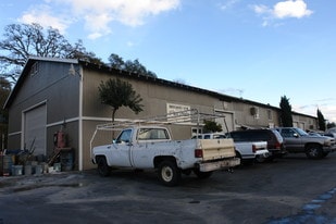 164-174 Teamtrack Rd, Auburn CA - Warehouse