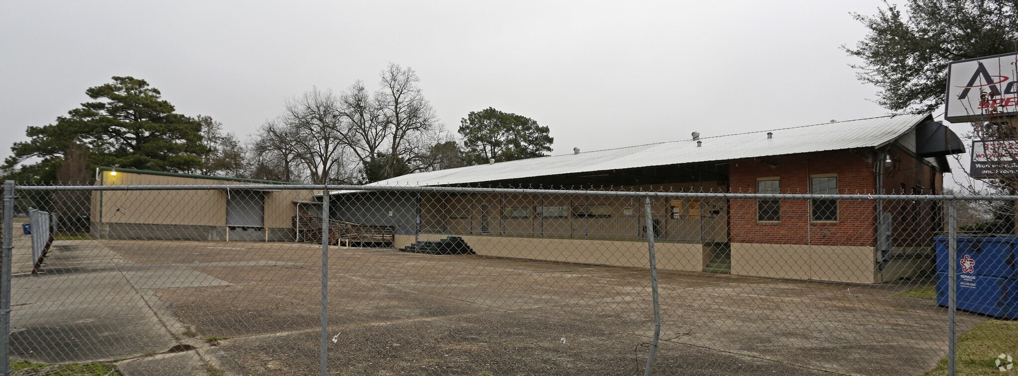 900 Evangeline Dr, Lafayette, LA for sale Primary Photo- Image 1 of 1