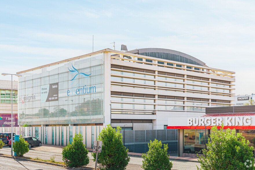 Avenida Quitapesares, 11, Villaviciosa de Odón, Madrid for sale - Primary Photo - Image 1 of 1