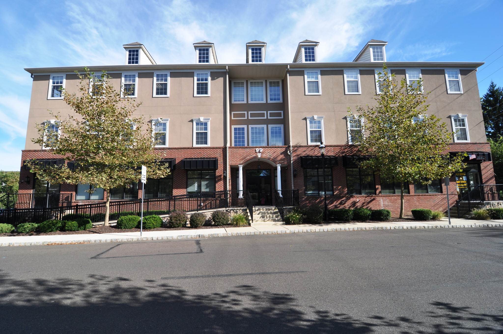 99 Lantern Dr, Doylestown, PA for lease Primary Photo- Image 1 of 6