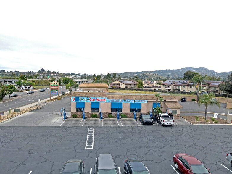 1437 E Main St, El Cajon, CA for lease - Building Photo - Image 3 of 8