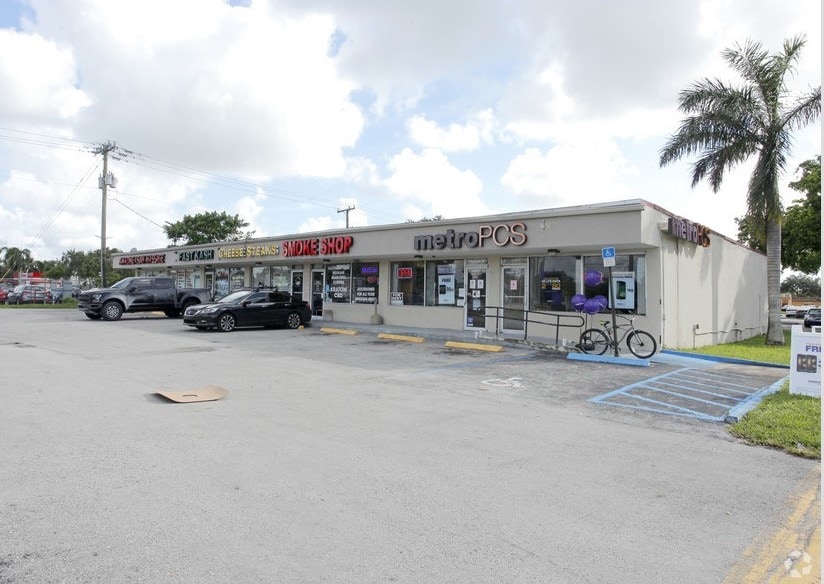 5220-5232 S State Road 7, Hollywood, FL for lease - Primary Photo - Image 2 of 2