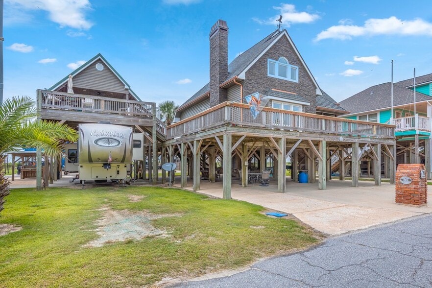 2314 Teal St, Cameron, LA for sale - Building Photo - Image 3 of 30