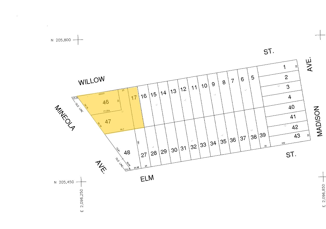 80 Mineola Ave, Roslyn Heights, NY 11577