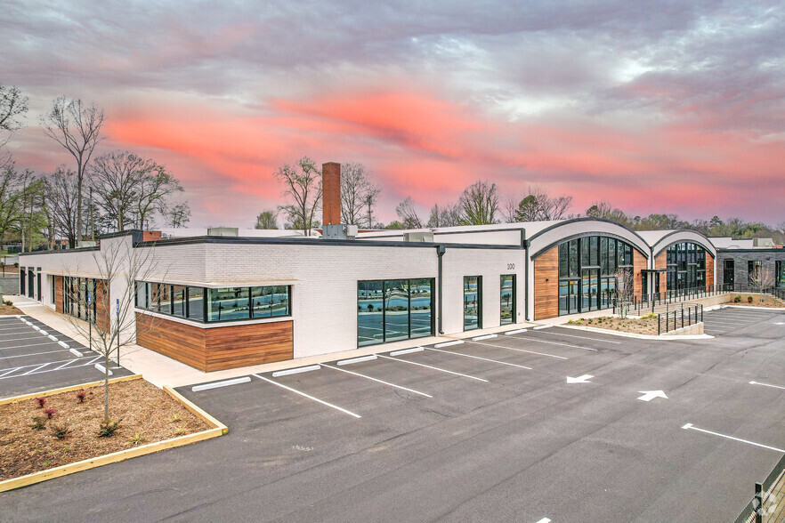 800 Gesco St, Charlotte, NC for lease - Building Photo - Image 2 of 4