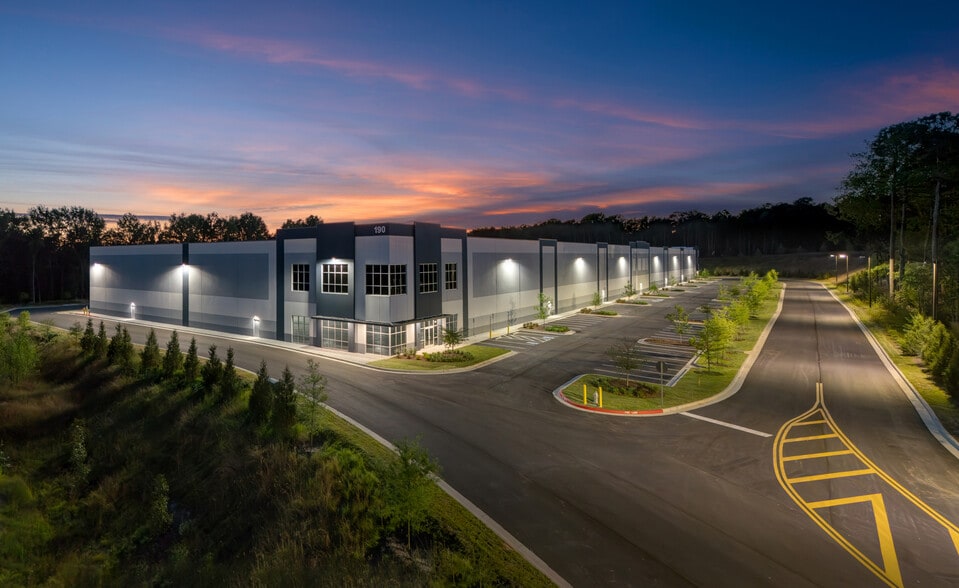 190 SE North Salem Rd, Conyers, GA for lease - Building Photo - Image 2 of 8