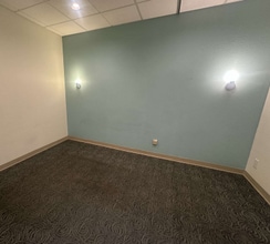 3813-3833 S 108th St, Greenfield, WI for lease Interior Photo- Image 2 of 5