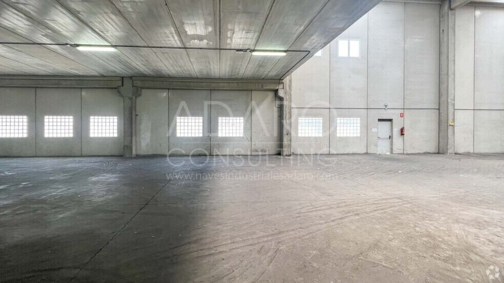 Industrial in Azuqueca de Henares, Guadalajara for sale - Building Photo - Image 2 of 19