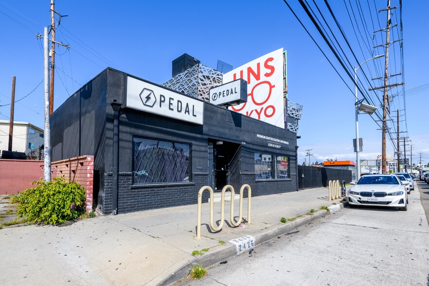 2426 Lincoln Blvd, Venice, CA for lease - Building Photo - Image 2 of 3