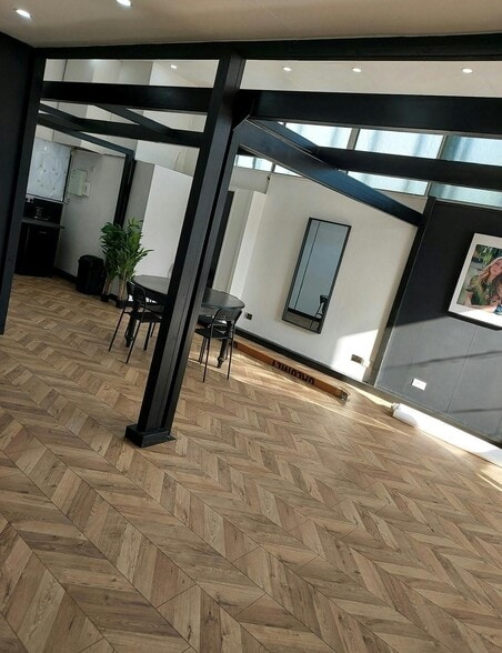Whaley Bridge, Whaley Bridge for sale - Building Photo - Image 3 of 15