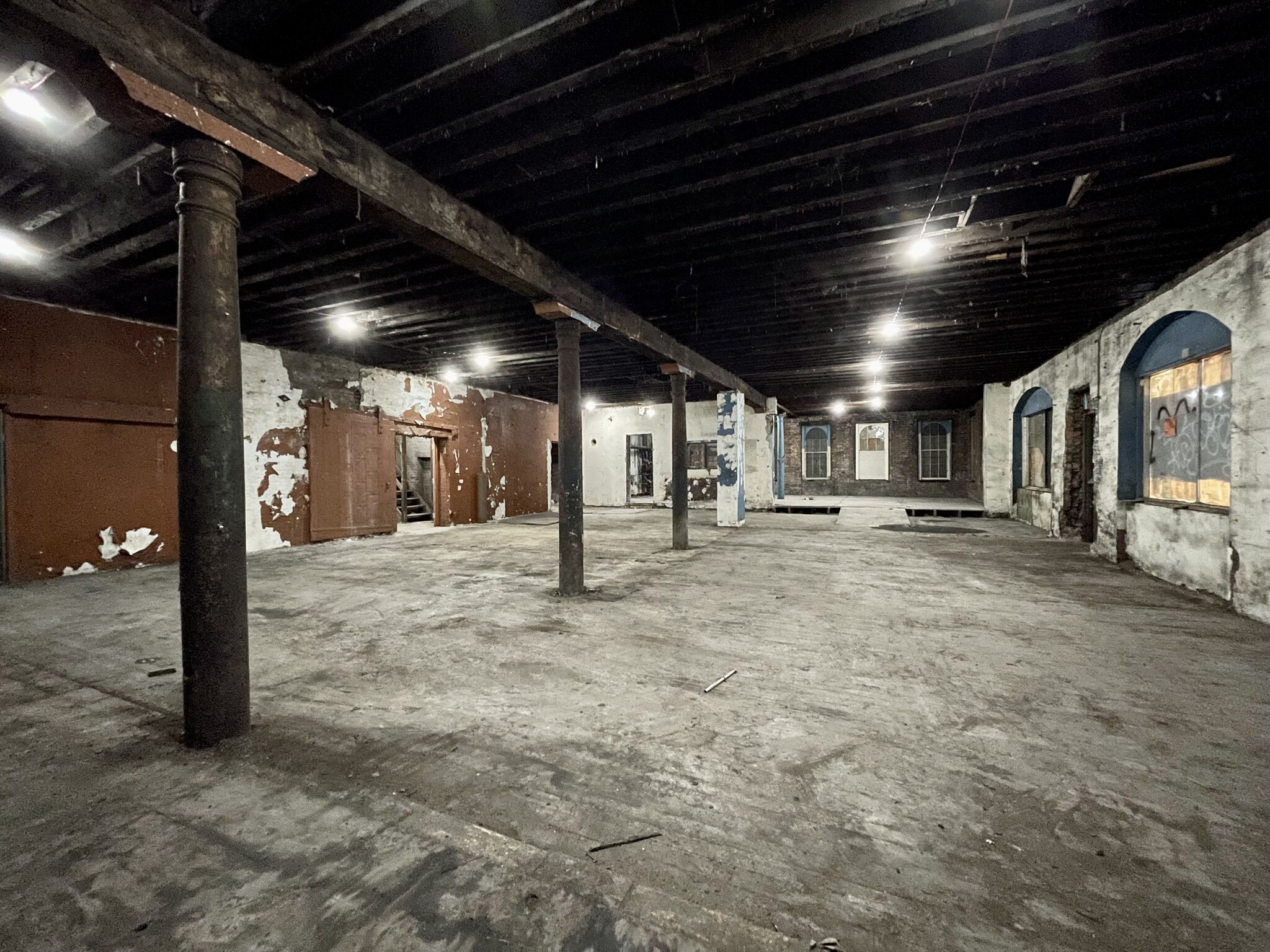 285 Second St, Troy, NY for lease Interior Photo- Image 1 of 9