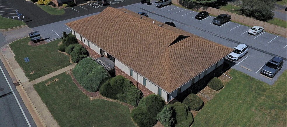 753-755 Walker Rd, Dover, DE for sale - Building Photo - Image 1 of 8