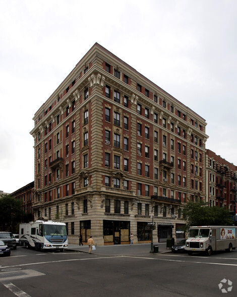 170 Lenox Ave, New York, NY for sale - Primary Photo - Image 1 of 1