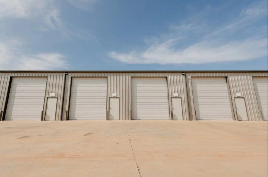 6120 US Highway 69 N, Tyler, TX for lease - Building Photo - Image 2 of 4