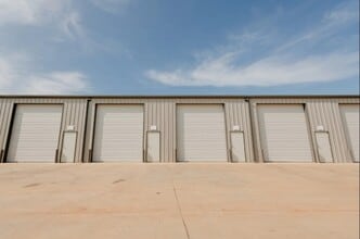 6120 US Highway 69 N, Tyler, TX for lease Building Photo- Image 2 of 4