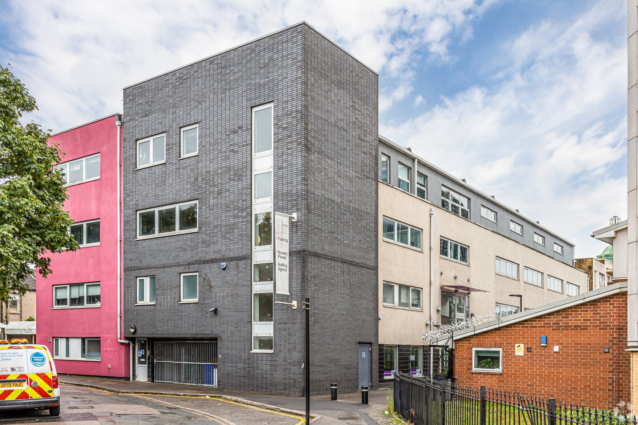 1 Mark St, London for sale Primary Photo- Image 1 of 1