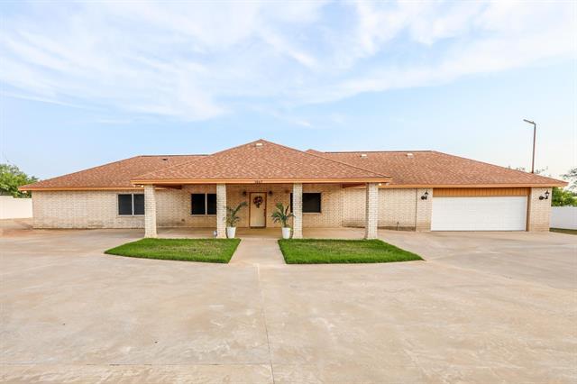 1863 B Mangana-Hein Rd, Laredo, TX for sale Primary Photo- Image 1 of 41