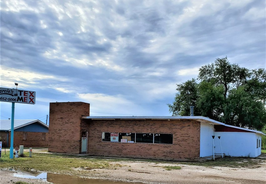 615 US Highway 70, Lockney, TX for sale - Primary Photo - Image 1 of 1