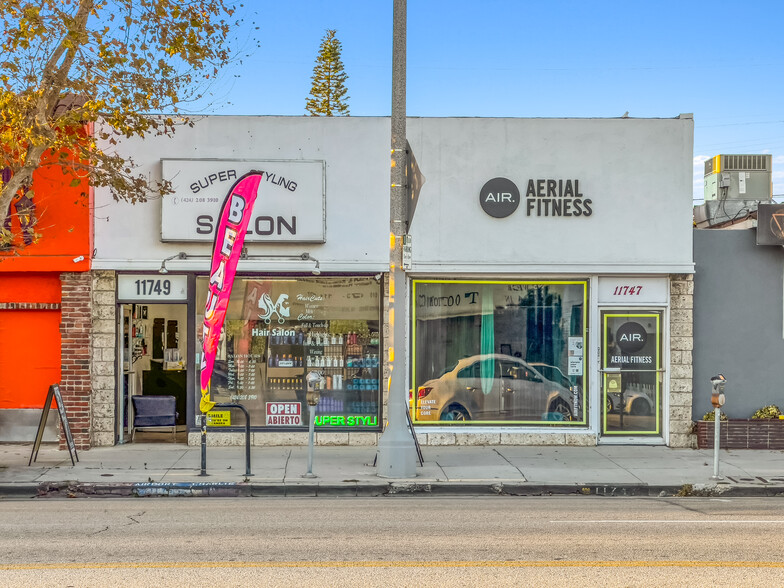 11747-11749 Pico Blvd, Los Angeles, CA for sale - Building Photo - Image 2 of 16