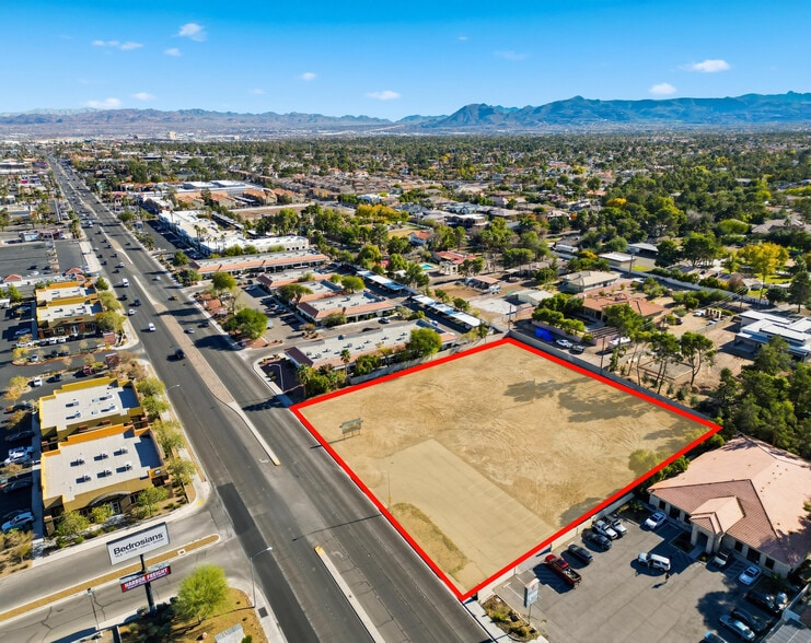 3611 E Sunset Rd, Las Vegas, NV for sale - Primary Photo - Image 1 of 5