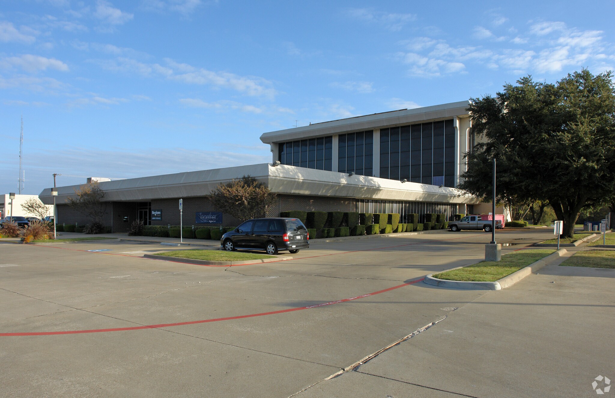 1425 N Dallas Ave, Lancaster, TX 75134 Office for Lease