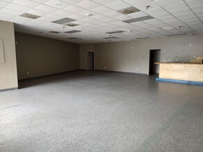 Abercorn St, Savannah, GA for lease Interior Photo- Image 2 of 5