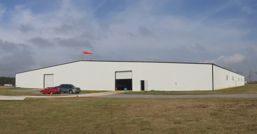 23651 Flowers Rd, Robertsdale, AL 36567