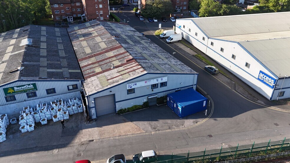2A Neptune Rd, Harrow for lease - Building Photo - Image 2 of 8