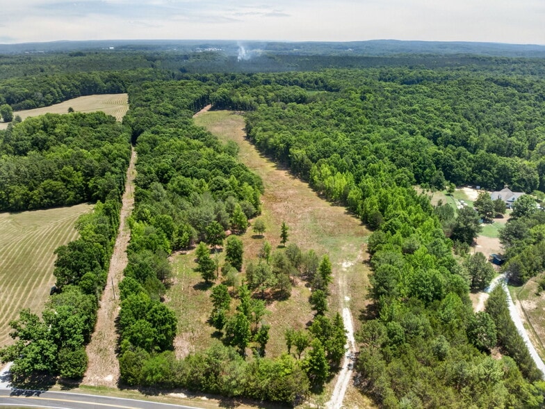 11202 Rougemont Rd, Bahama, NC for sale - Building Photo - Image 2 of 14