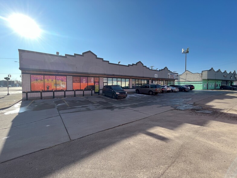 9623-9631 Gratiot Ave, Detroit, MI for sale - Building Photo - Image 1 of 1