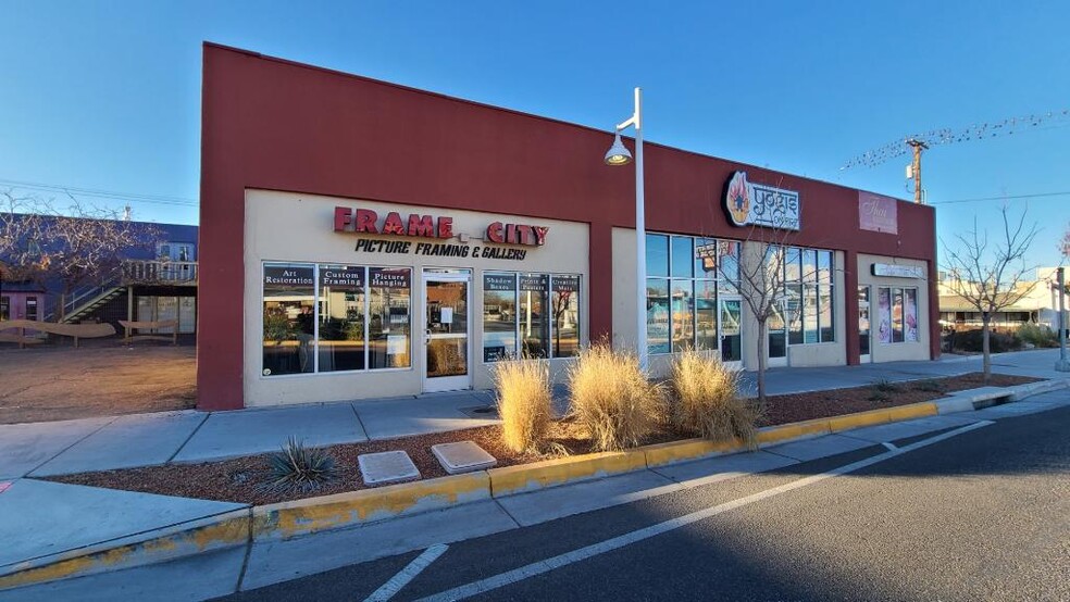 3804-3810 Central Ave SE, Albuquerque, NM for lease - Building Photo - Image 1 of 5