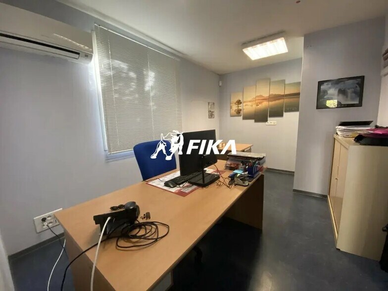 Office in Labège for lease - Interior Photo - Image 2 of 7