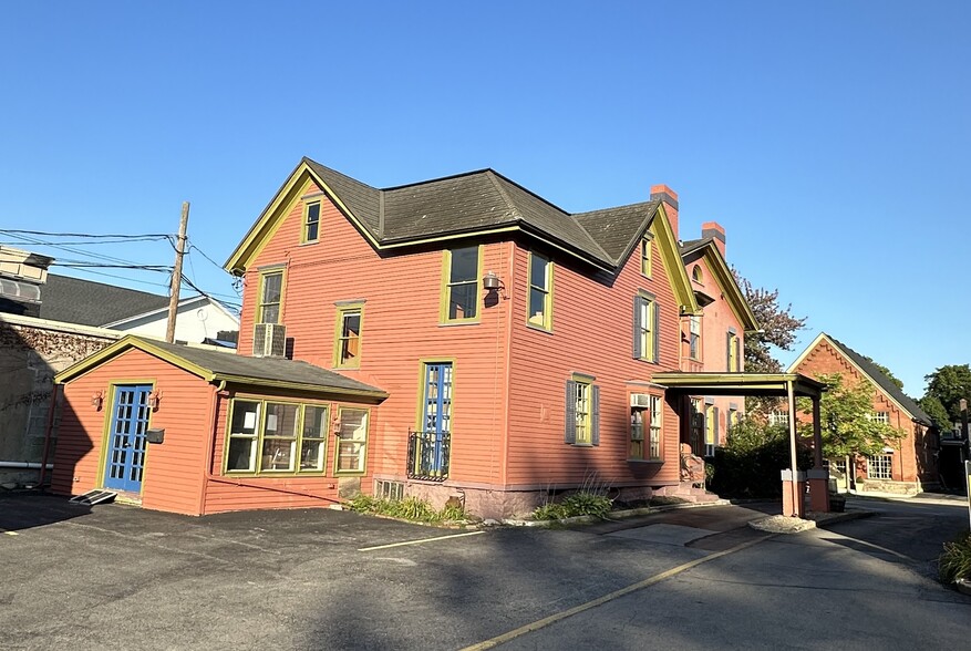 25 S Main St, Pittsford, NY for lease - Building Photo - Image 2 of 2