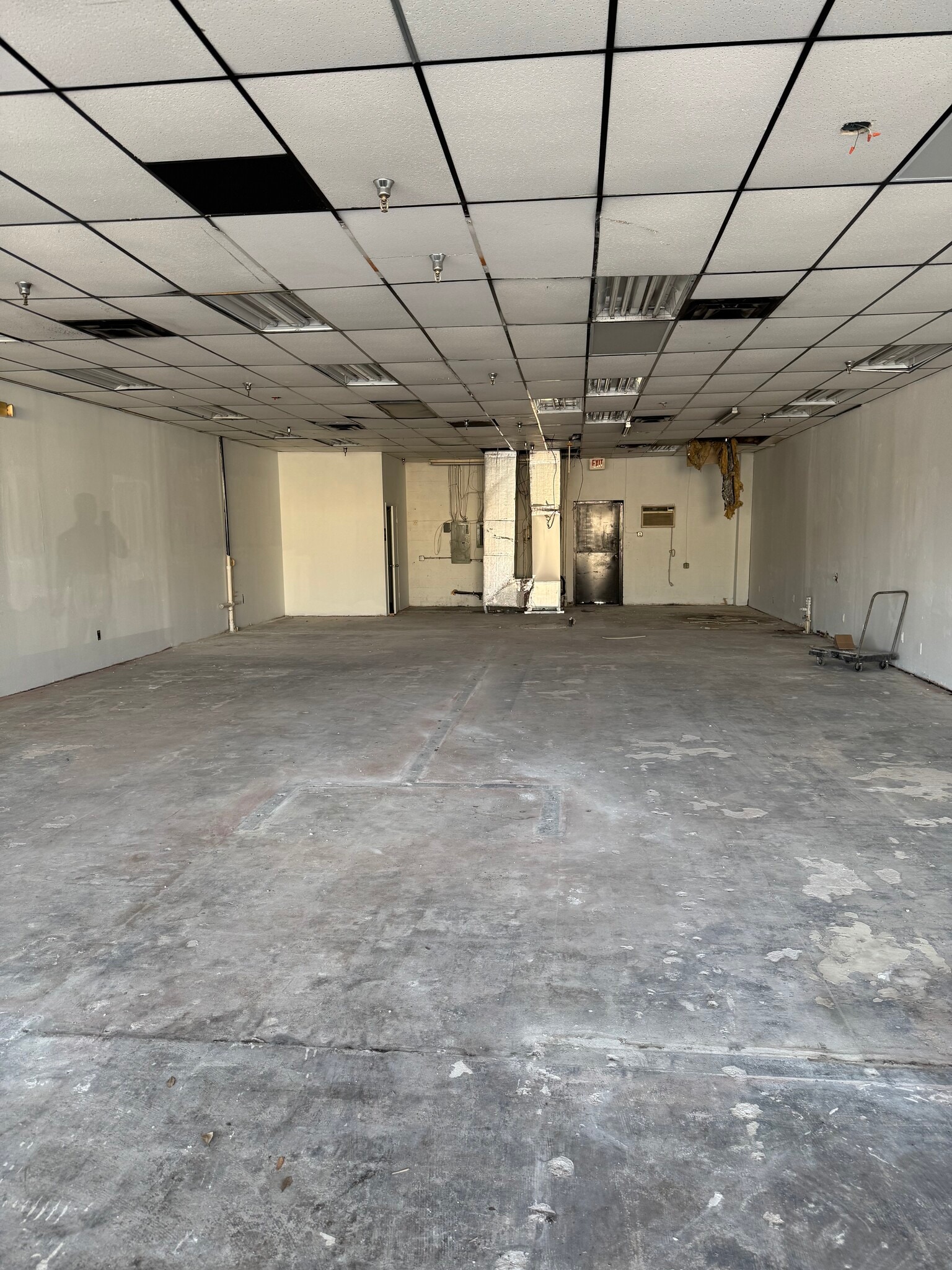 6260 103rd St, Jacksonville, FL for lease Building Photo- Image 1 of 2