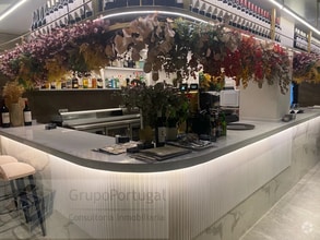 Retail in Madrid, Madrid for lease Interior Photo- Image 2 of 5