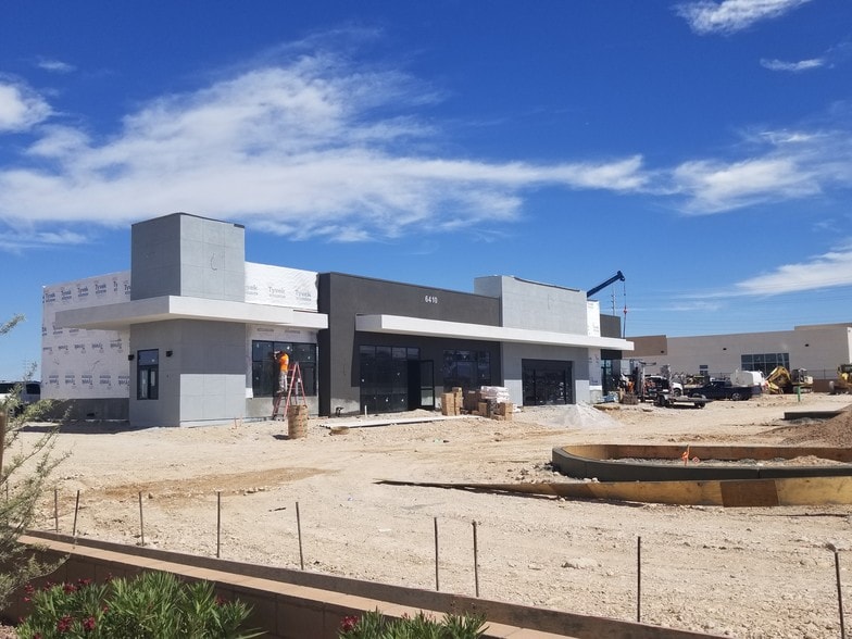 6410 S Rainbow Blvd, Las Vegas, NV for lease - Building Photo - Image 2 of 2