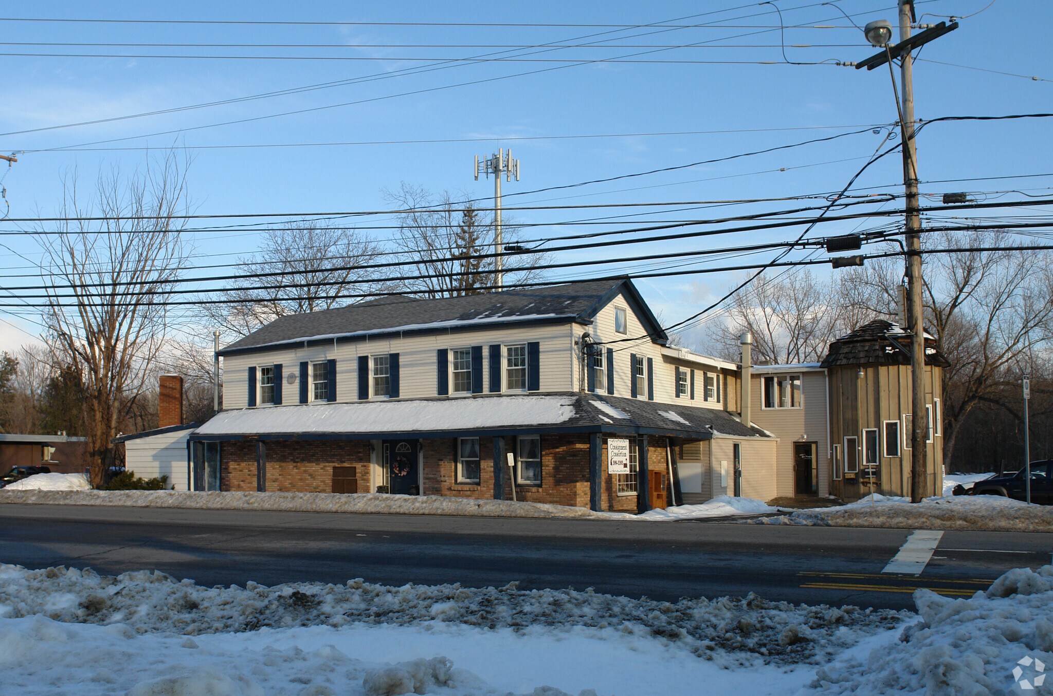 442 Saratoga Rd, Schenectady, NY for sale Primary Photo- Image 1 of 1