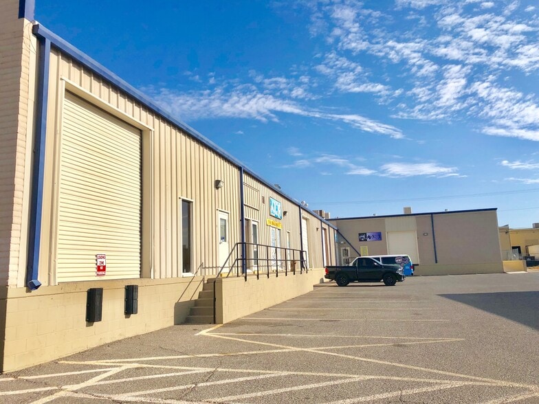 11237 Pellicano Dr, El Paso, TX for lease - Building Photo - Image 1 of 4