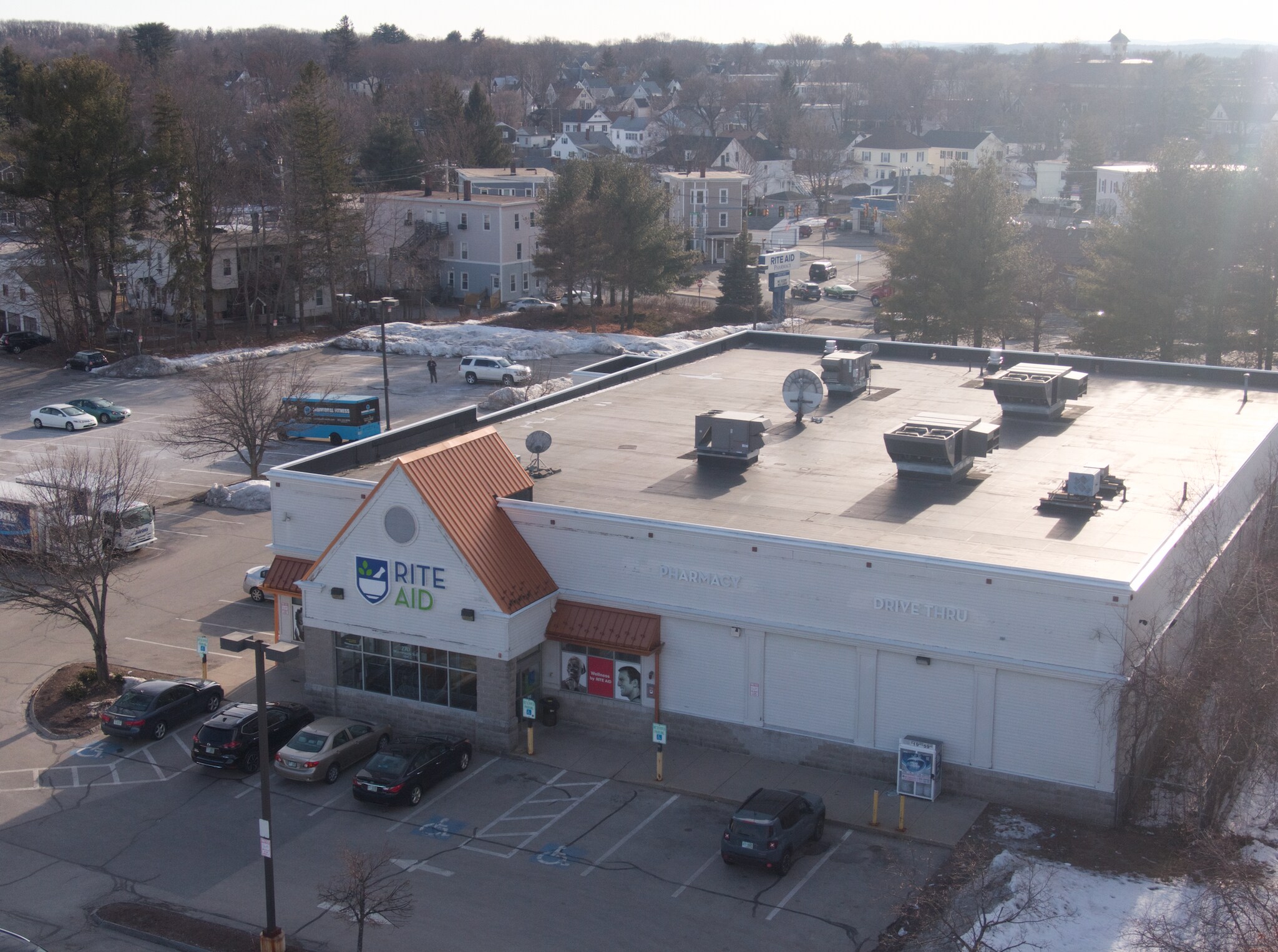 270 Mammoth Rd, Manchester, NH for sale Primary Photo- Image 1 of 1