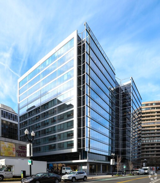 1400 Crystal Dr, Arlington, VA 22202 - National Landing | LoopNet