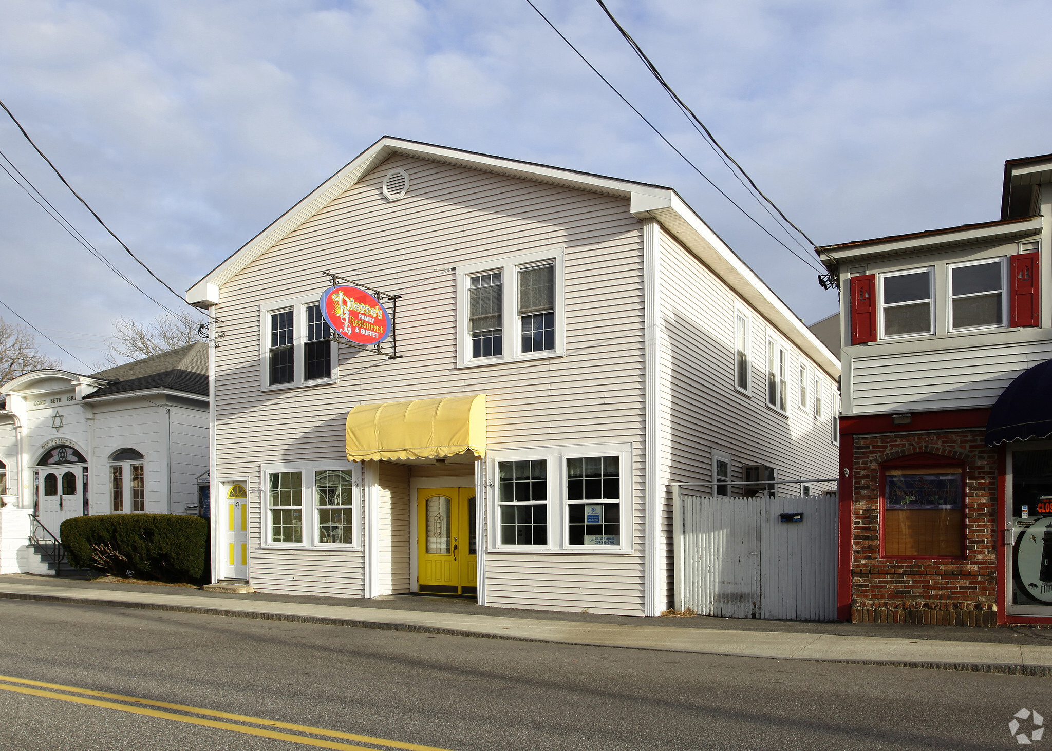 47 E Grand Ave, Old Orchard Beach, ME for sale Primary Photo- Image 1 of 1