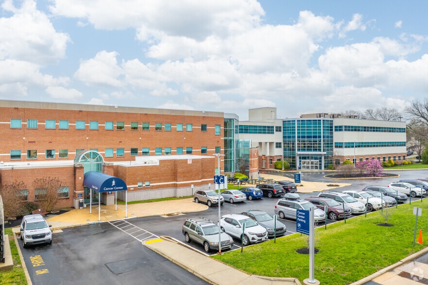 824 Main St, Phoenixville, PA for lease - Building Photo - Image 3 of 6