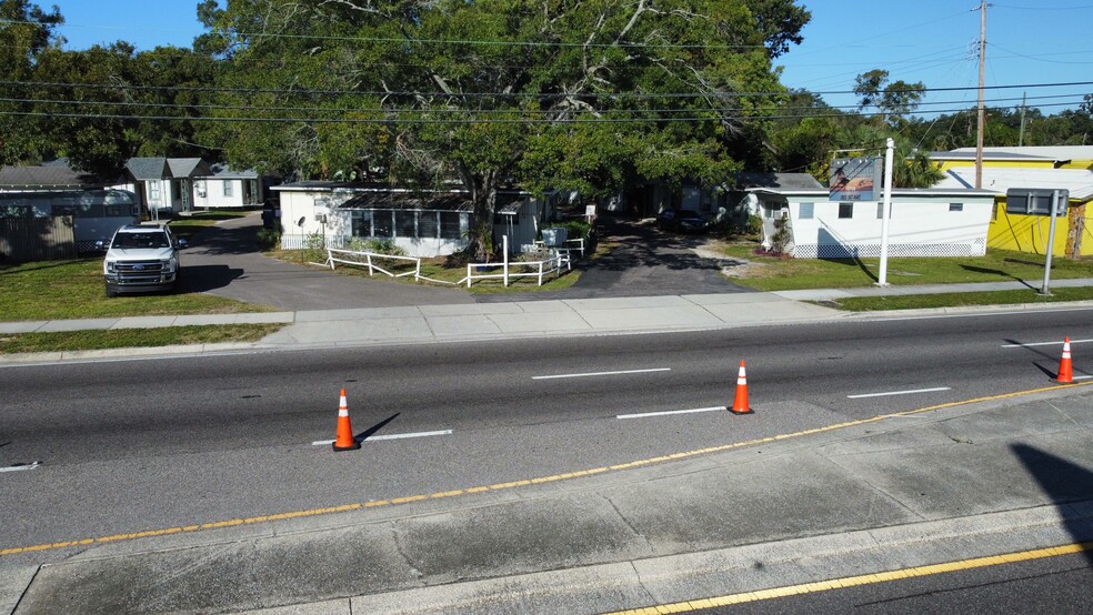 10708 N Nebraska Ave, Tampa, FL for sale - Primary Photo - Image 1 of 1