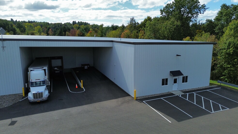 15 Synergy Park Dr, Clifton Park, NY for lease - Building Photo - Image 3 of 10