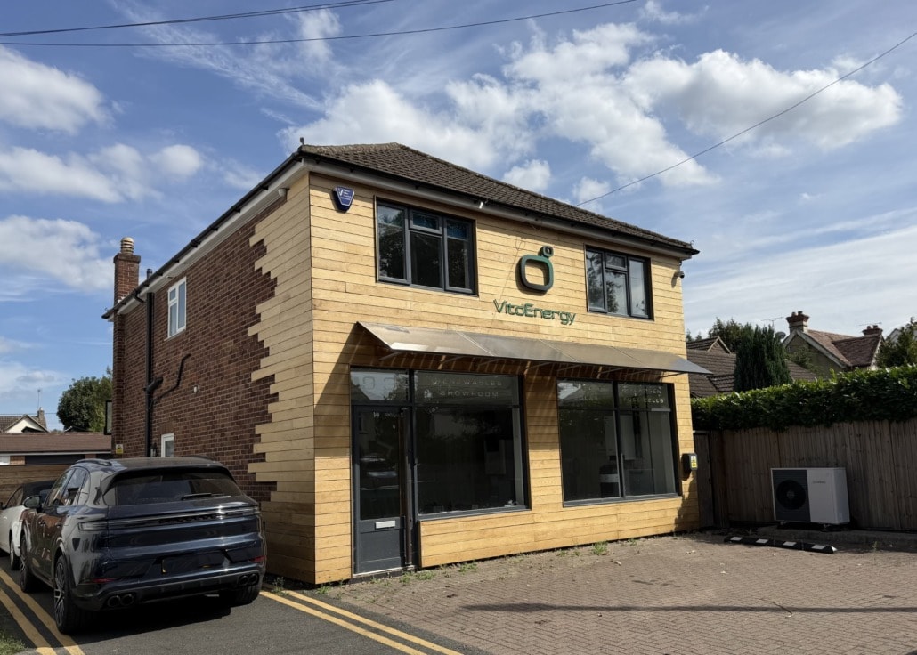 93 Mytchett Rd, Camberley for lease Building Photo- Image 1 of 6