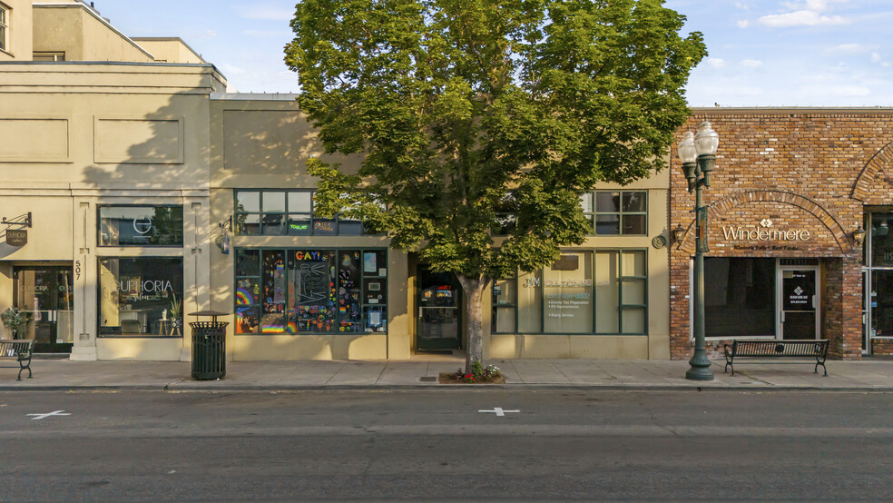 513 Main St, Klamath Falls, OR for sale - Primary Photo - Image 1 of 9