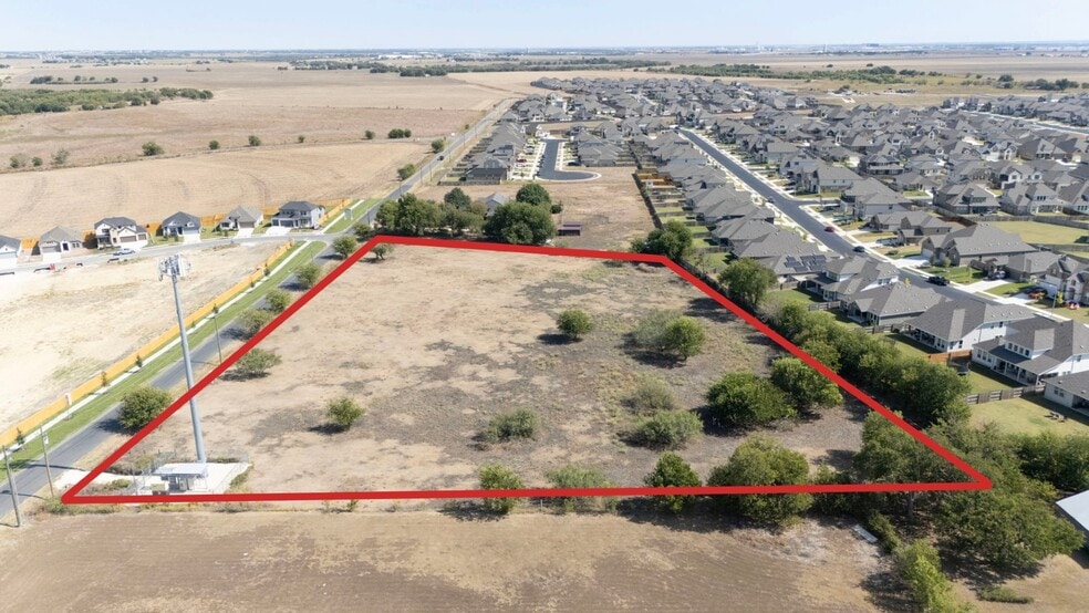 828 Co 132 rd, Hutto, TX for sale - Building Photo - Image 3 of 4