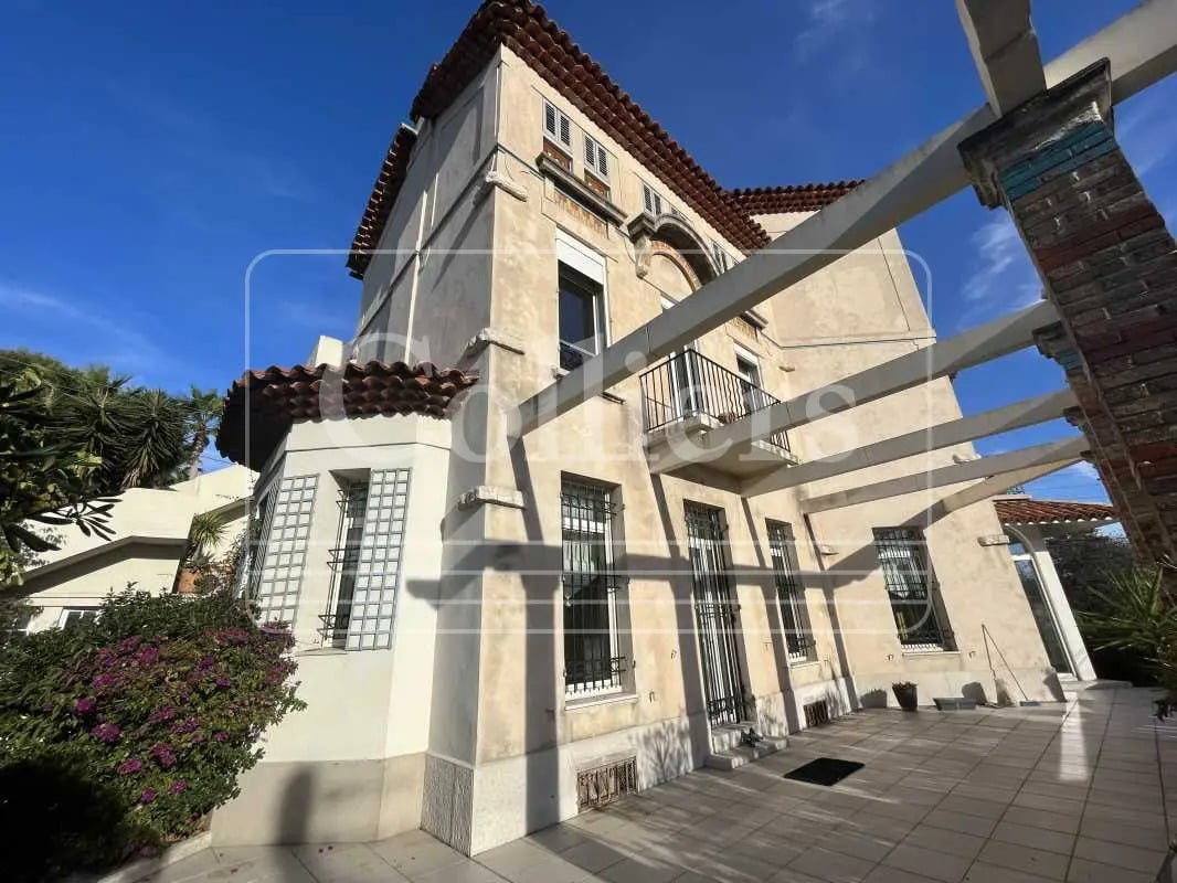 Office in Marseille for lease Building Photo- Image 1 of 23