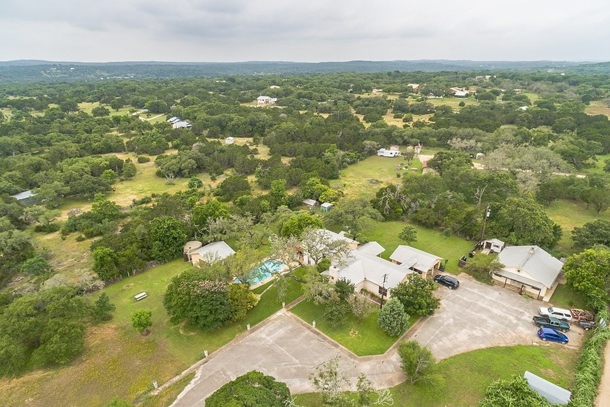 22599 Ranch Road 12, Dripping Springs, TX for sale - Primary Photo - Image 1 of 1